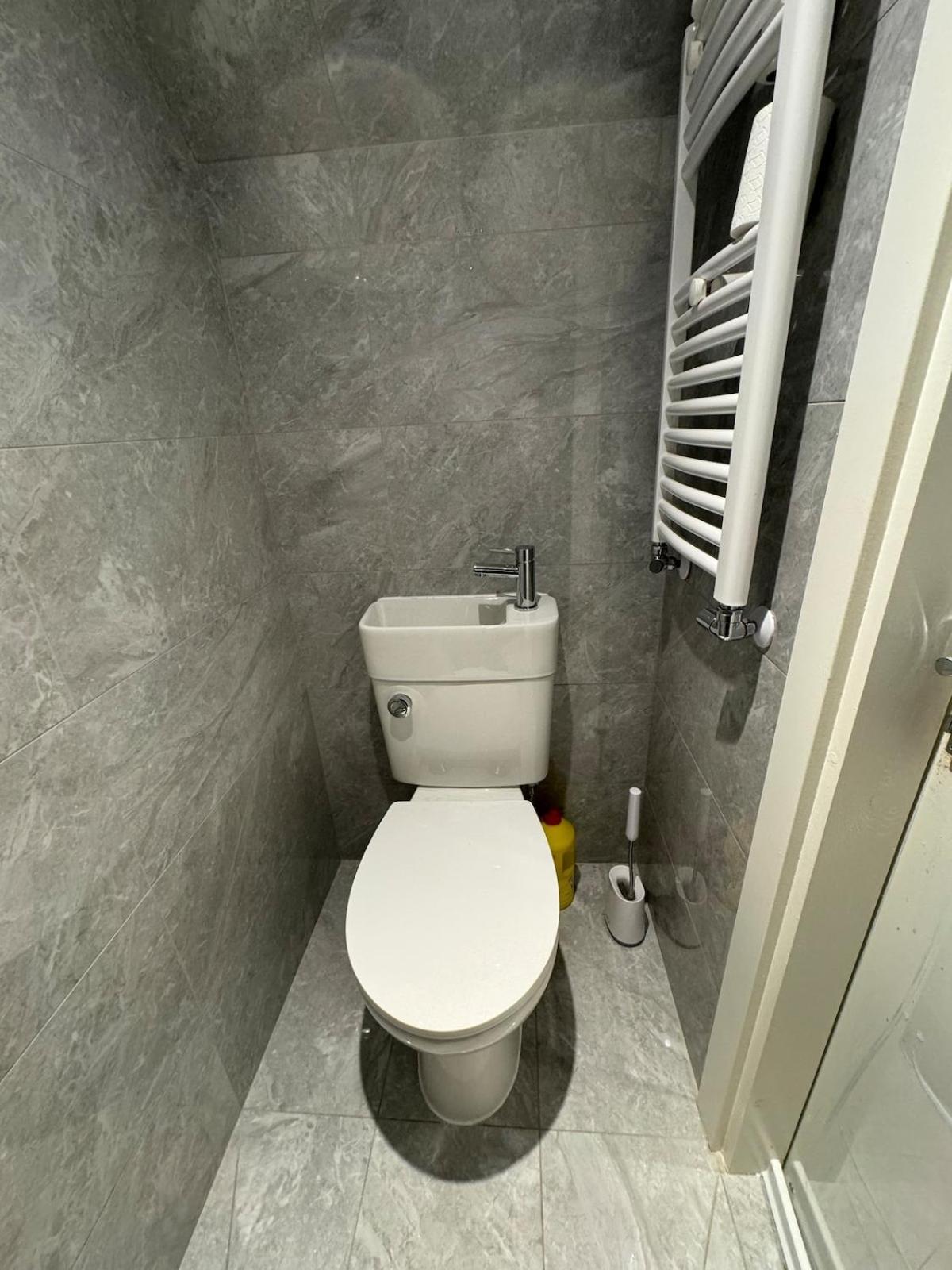 Casa vacanze 4-bedroom Escape-bright & Cozy